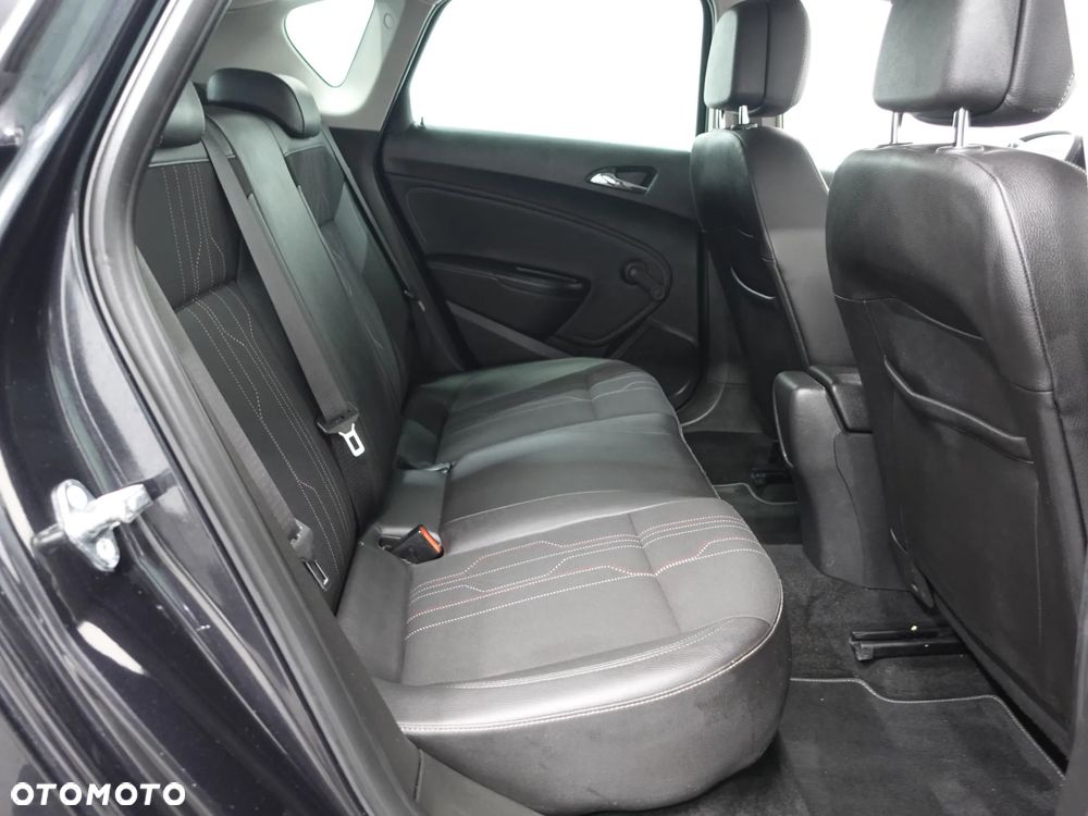 Opel Astra 1.4 150 Jahre - 25