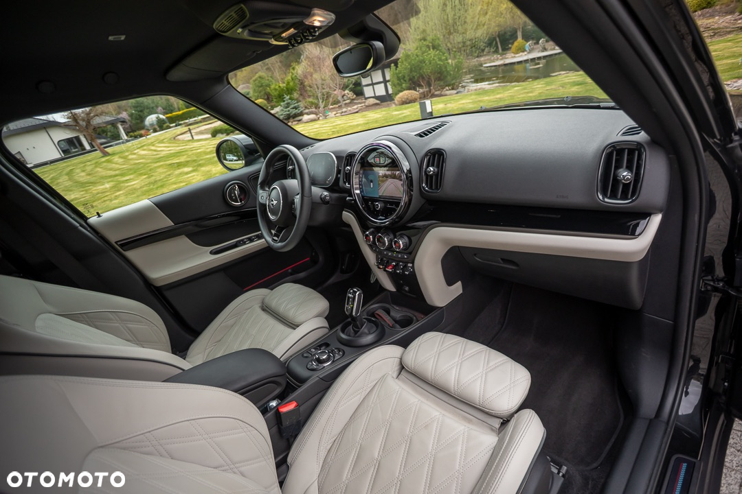 MINI Countryman Cooper S ALL4 John Cooper Works Trim sport - 24