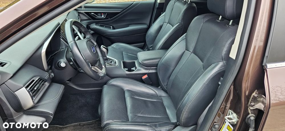 Subaru Outback 2.5i Exclusive - 12
