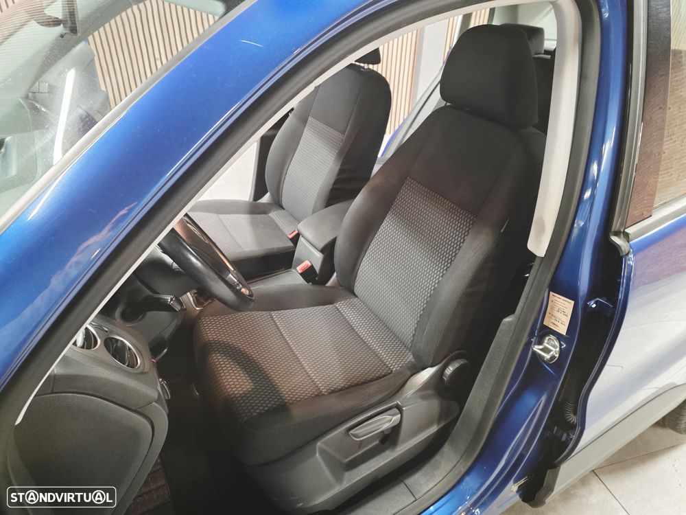 VW Tiguan 2.0 TDI Track 4Motion - 23