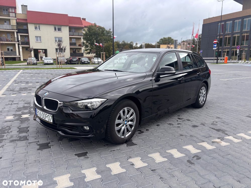BMW Seria 3 318i Luxury Line - 2