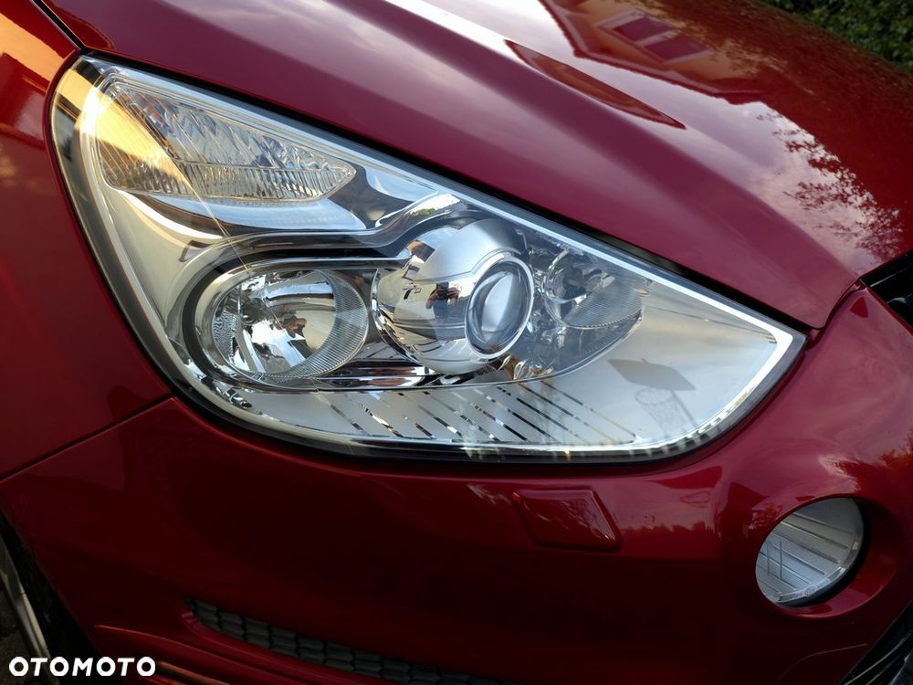 Ford S-Max - 31
