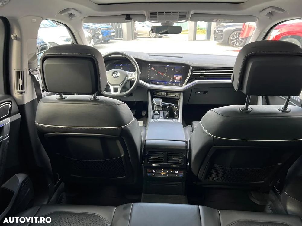 Volkswagen Touareg V6 TDI Elegance - 29
