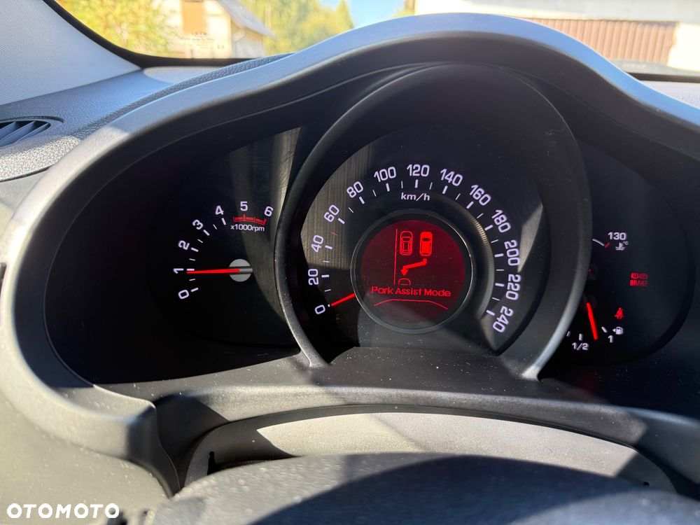 Kia Sportage 1.7 CRDI M 2WD - 21