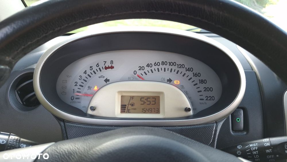 Daihatsu Sirion 1.3 - 19