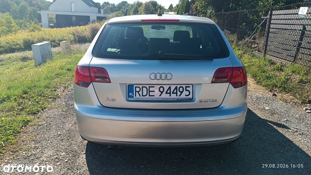 Audi A3 Sportback 2.0 TDI DPF Ambition - 4