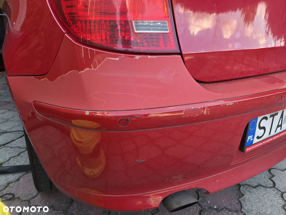 BMW Seria 1 116i - 22