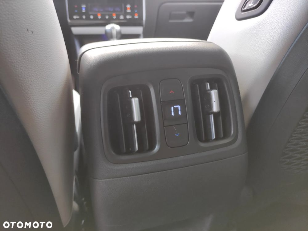 Hyundai Tucson blue 1.6 CRDi 2WD Advantage - 11