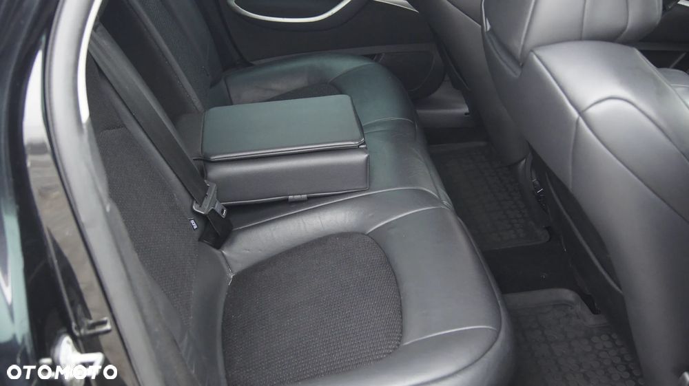 Citroën C5 HDi 135 Exclusive - 8