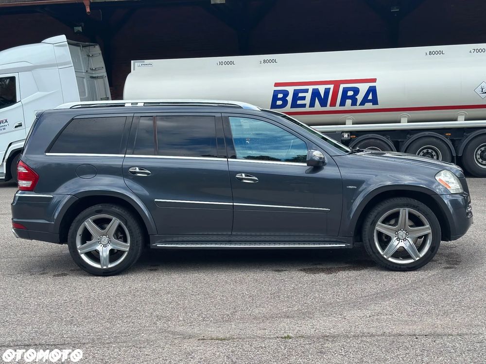 Mercedes-Benz GL 500 4Matic 7G-TRONIC - 5