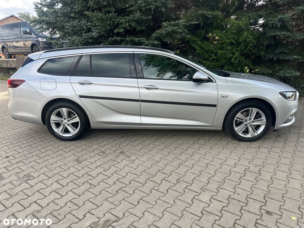 Opel Insignia - 11