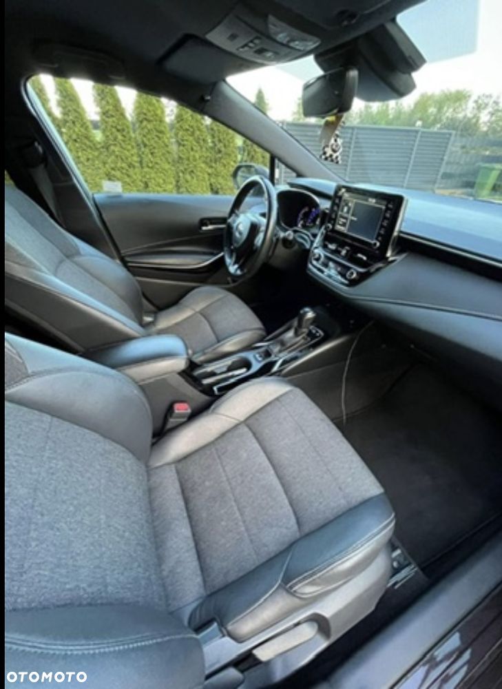 Toyota Corolla - 20