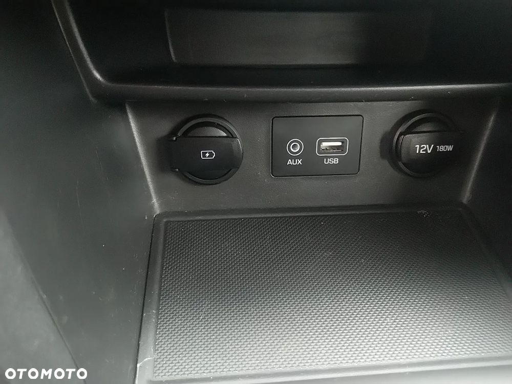 Hyundai Kona - 29