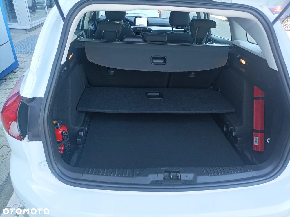 Ford Focus 1.0 EcoBoost mHEV Titanium X - 11