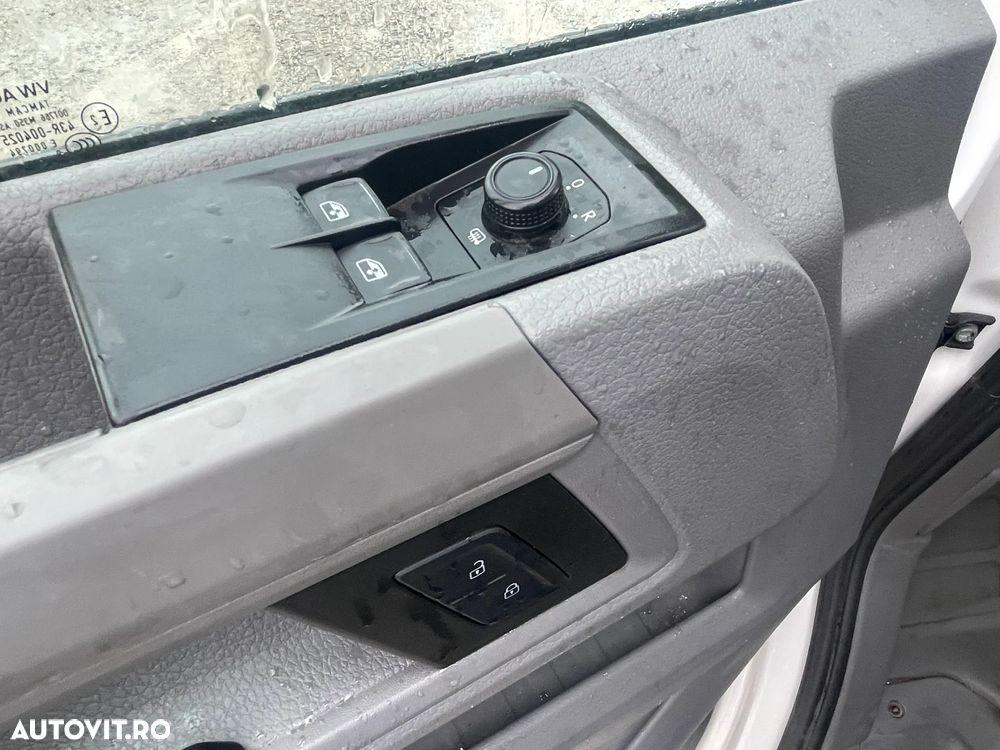 Volkswagen Crafter - 11