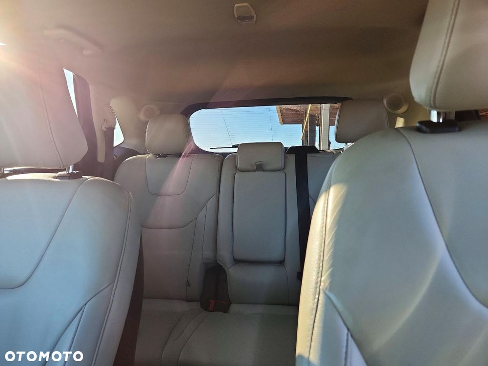 Ford Edge - 10