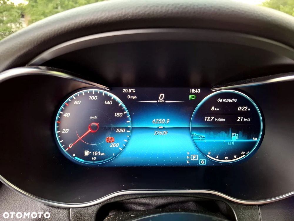 Mercedes-Benz GLC 300 4Matic 9G-TRONIC - 21