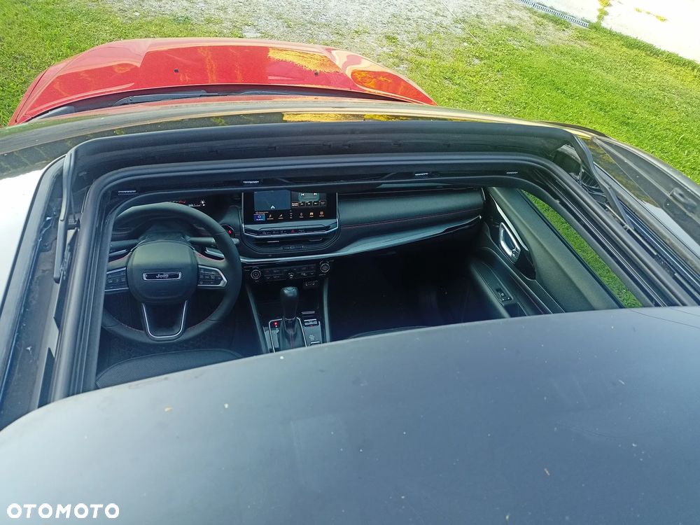Jeep Compass - 10