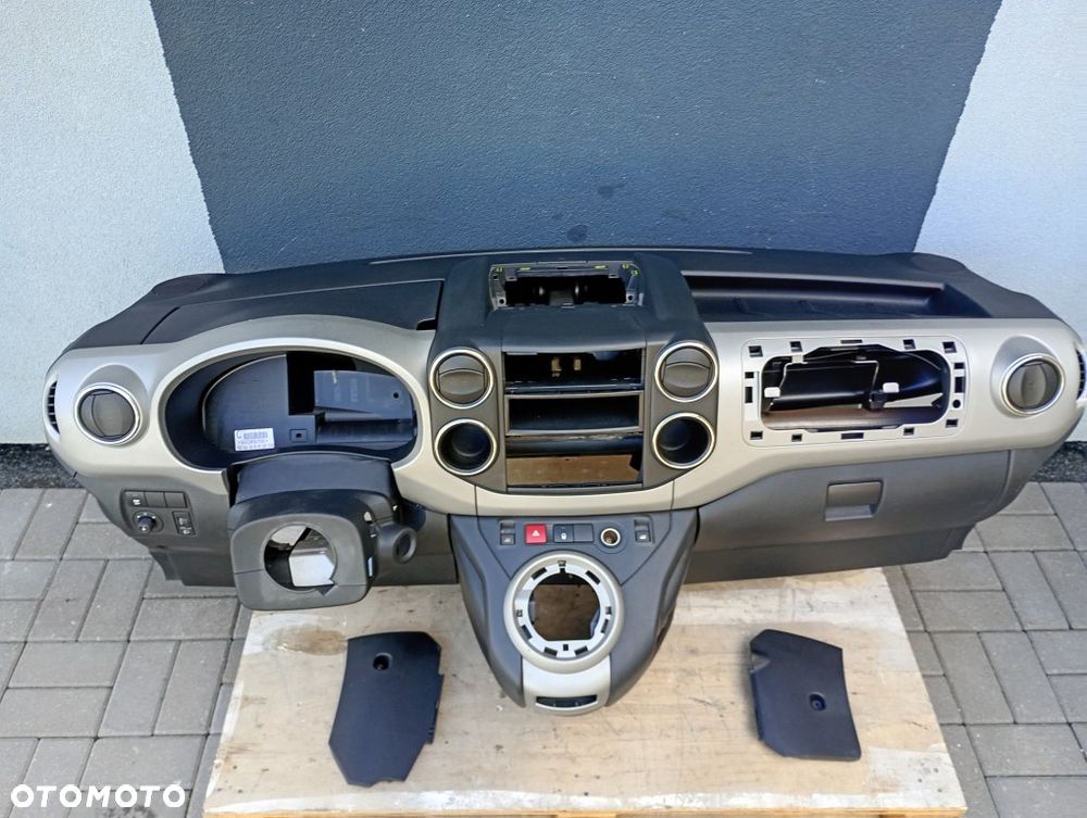 konsola deska rozdzielcza schowek półka citroen berlingo II peugeot partner II 08-18r europa - 2