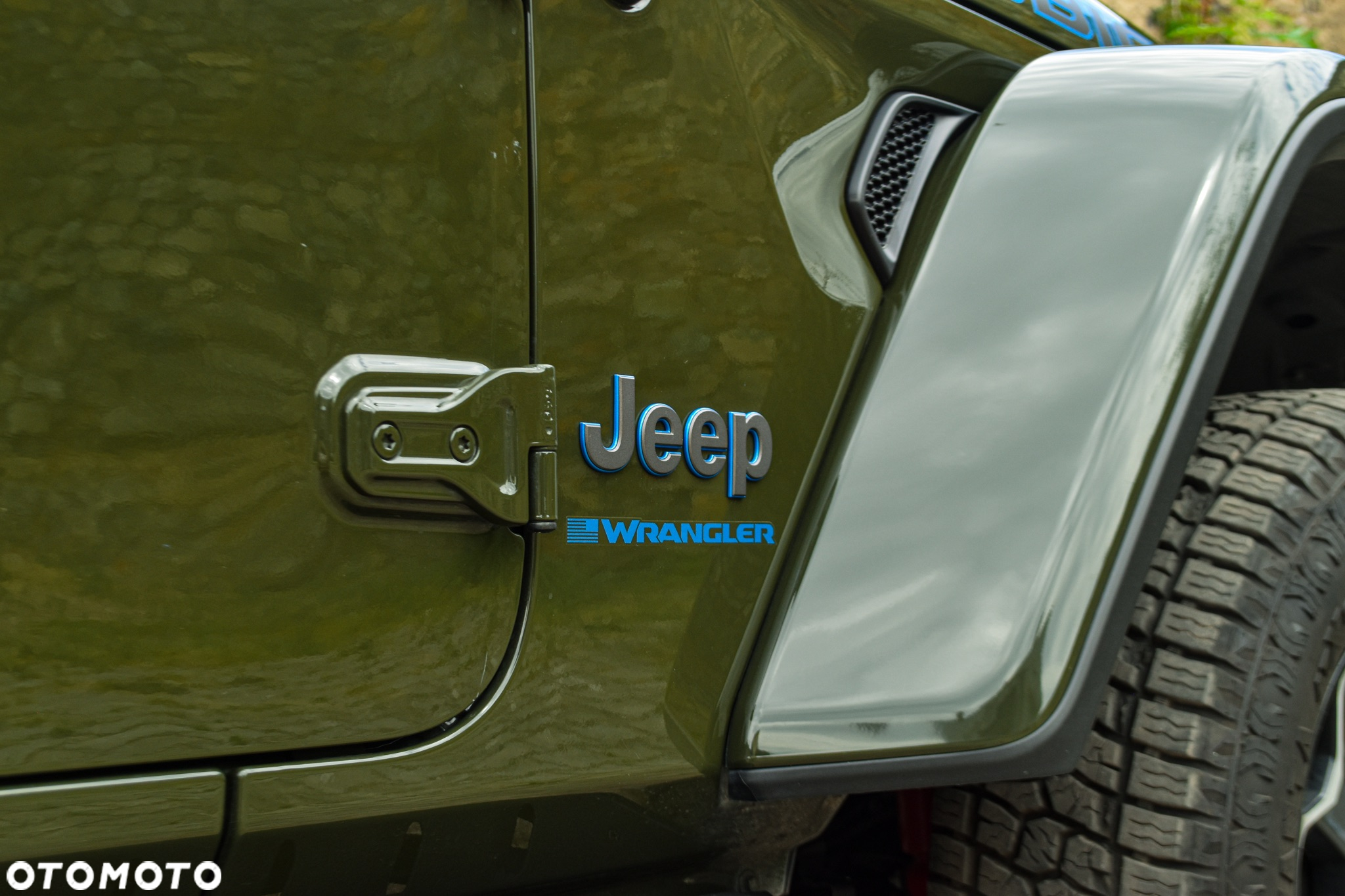 Jeep Wrangler - 12