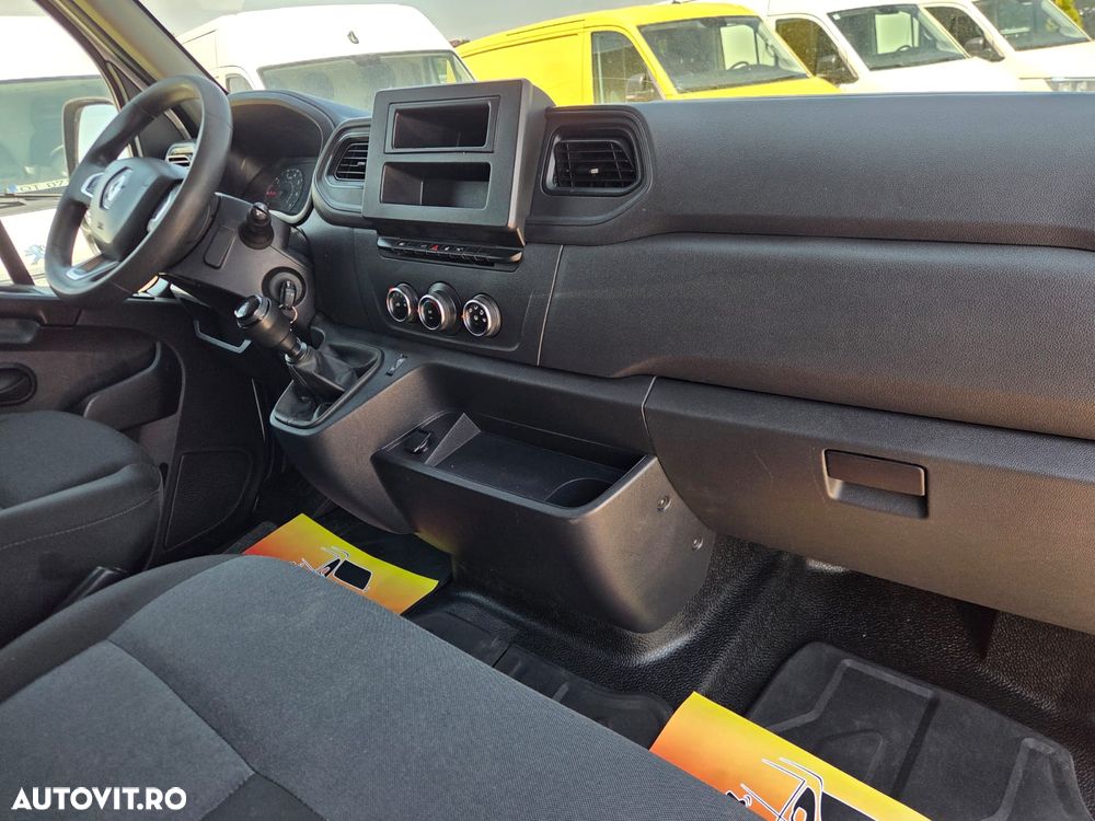 Renault New Master L2H2 - 19