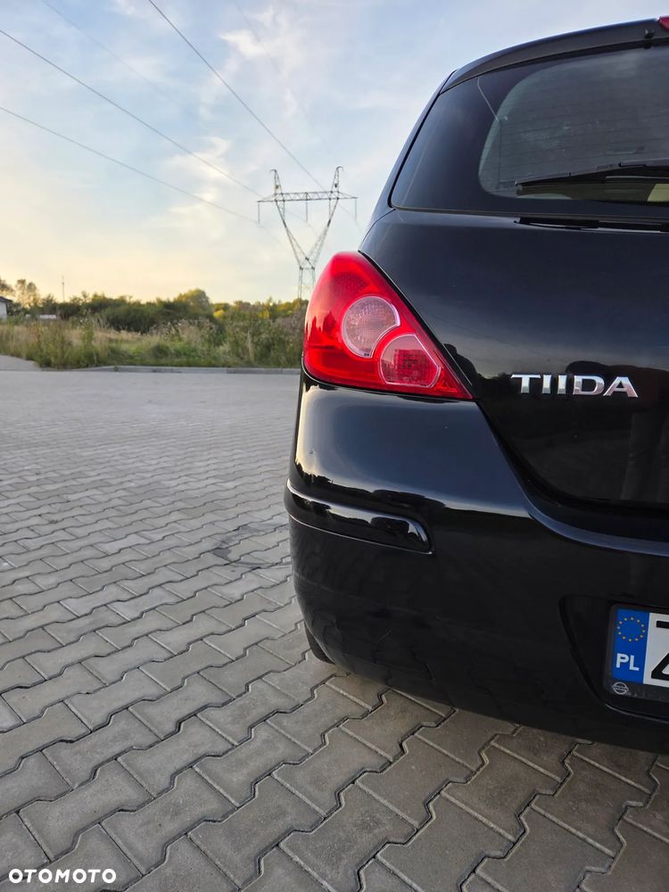 Nissan Tiida 1.6 Visia AC/CD - 12