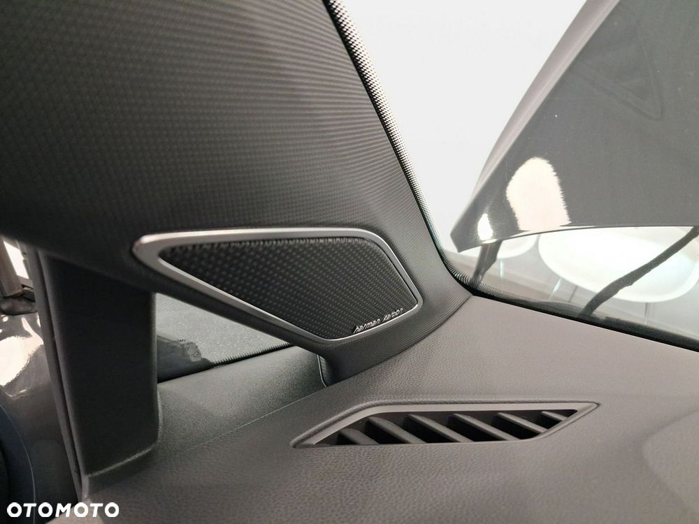 Volkswagen Golf Variant - 25