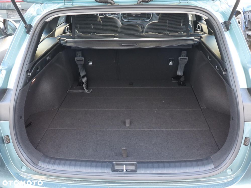 Kia Ceed - 12