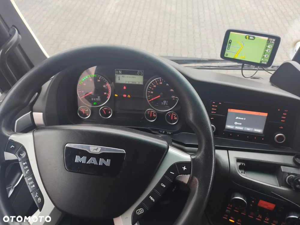 MAN TGX Low Deck - 4