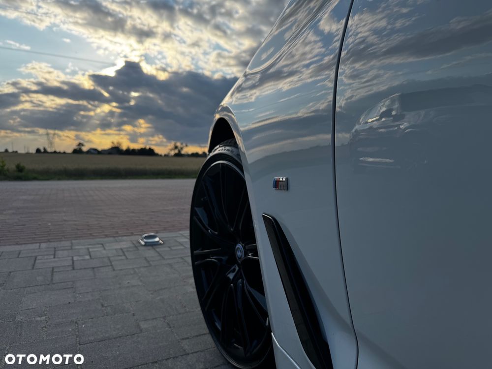 BMW Seria 5 520d xDrive MHEV M Sport sport - 5