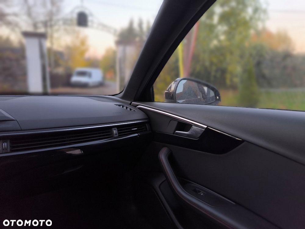 Audi A4 Avant 2.0 TFSI ultra Sport - 10