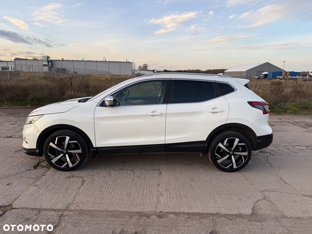 Nissan Qashqai 1.7 dCi ALL-MODE 4x4i TEKNA - 9