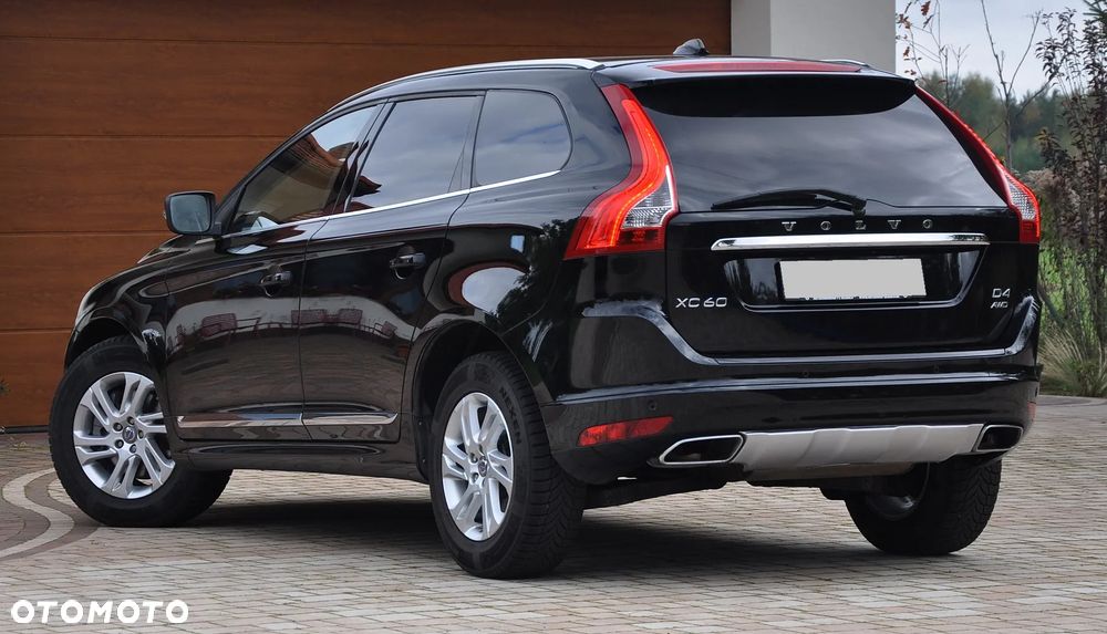 Volvo XC 60 D4 AWD Summum - 6