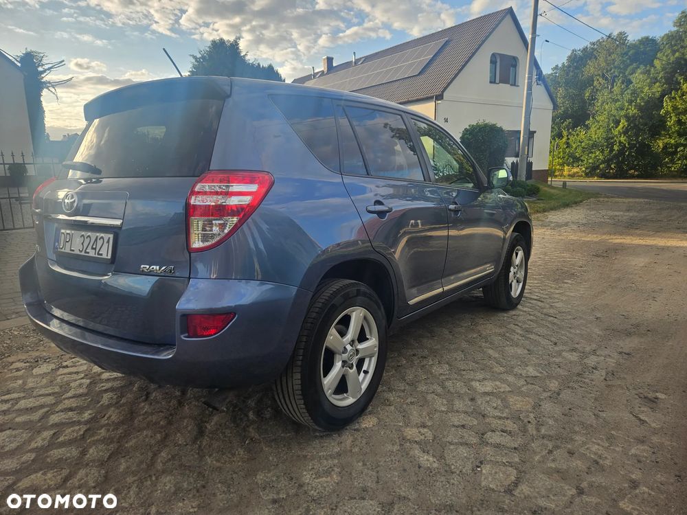 Toyota RAV4 2.2 D-4D Luna - 3