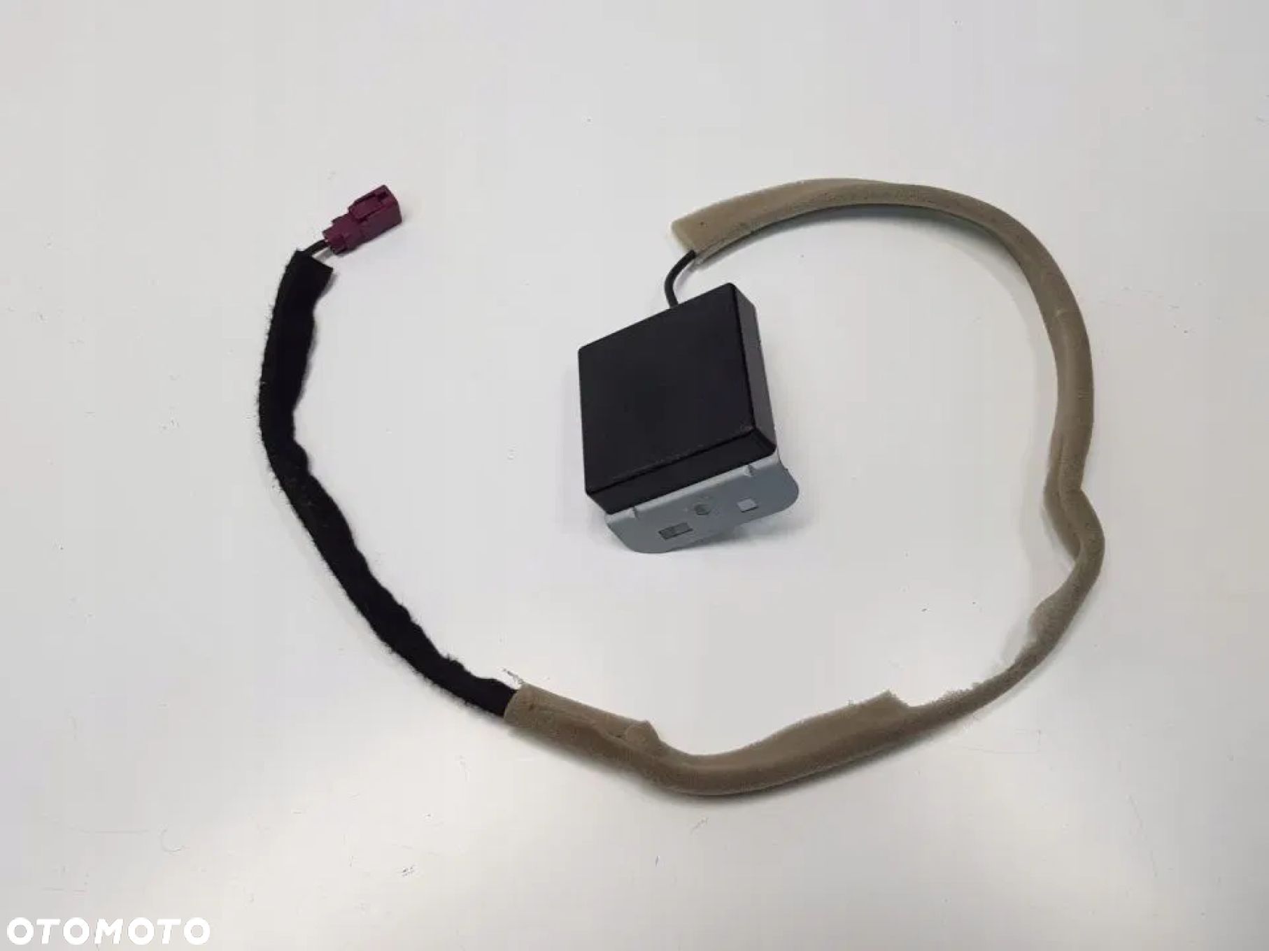 ANTENA GPS RADIO 282171240R RENAULT TALISMAN - 1