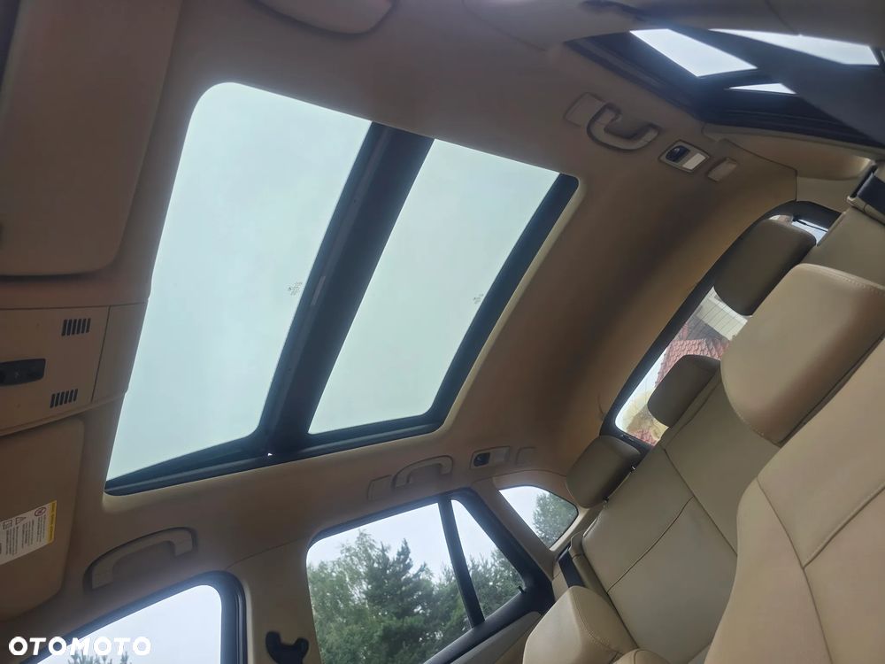 BMW X1 - 17