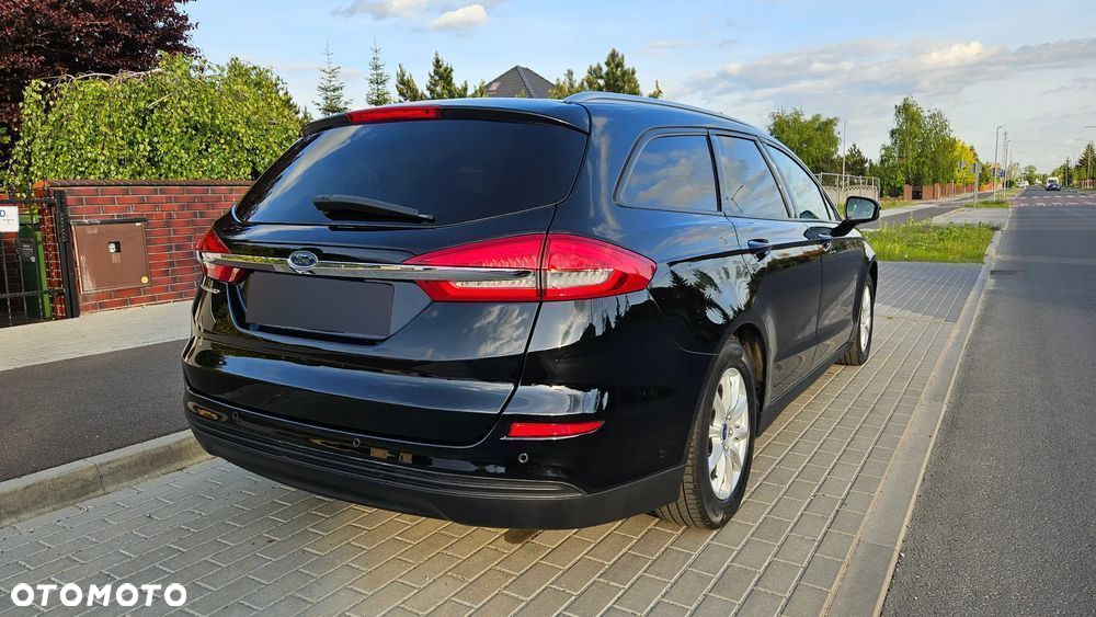 Ford Mondeo 2.0 TDCi ECOnetic Start-Stopp Business Edition - 10