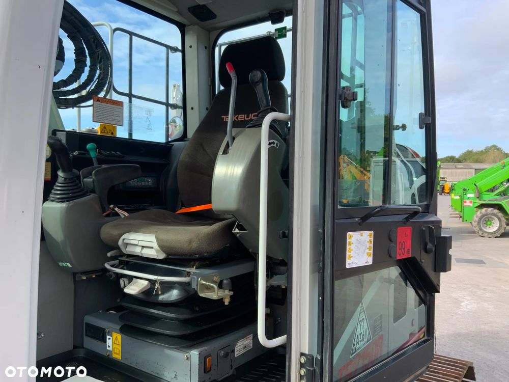 Takeuchi TB2150 - 20