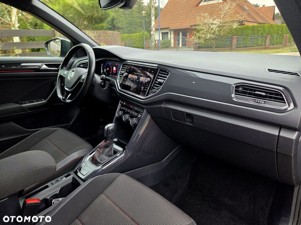 Volkswagen T-Roc 1.5 TSI Style DSG - 6