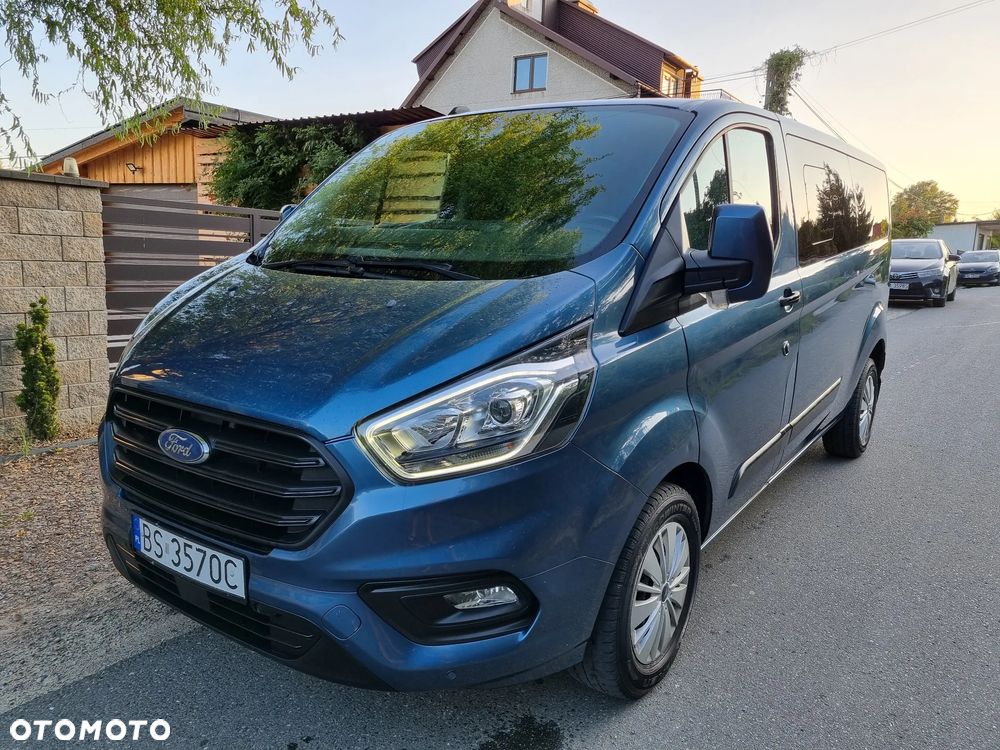 Ford Tourneo Custom 2.0 EcoBlue L2 Titanium - 1
