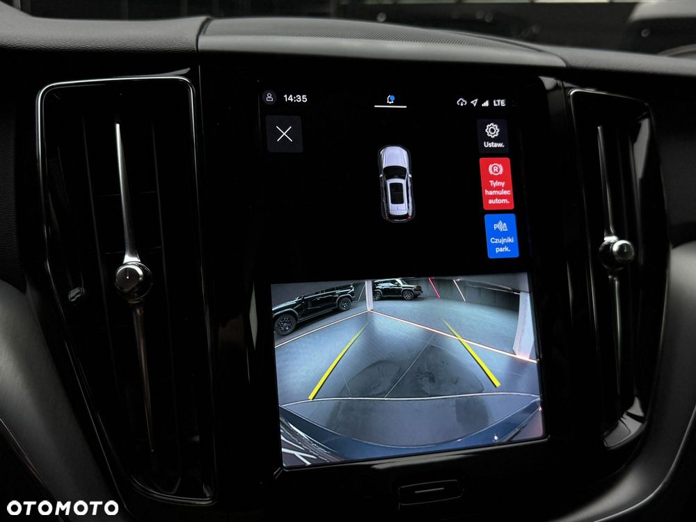 Volvo XC 60 B5 B AWD Momentum Pro - 38