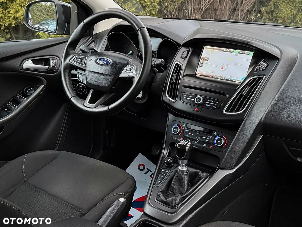 Ford Focus 1.5 TDCi DPF Start-Stopp-System Titanium - 14