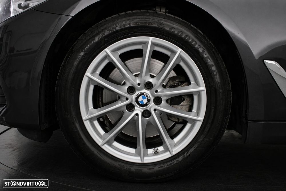BMW 520 d Auto - 35