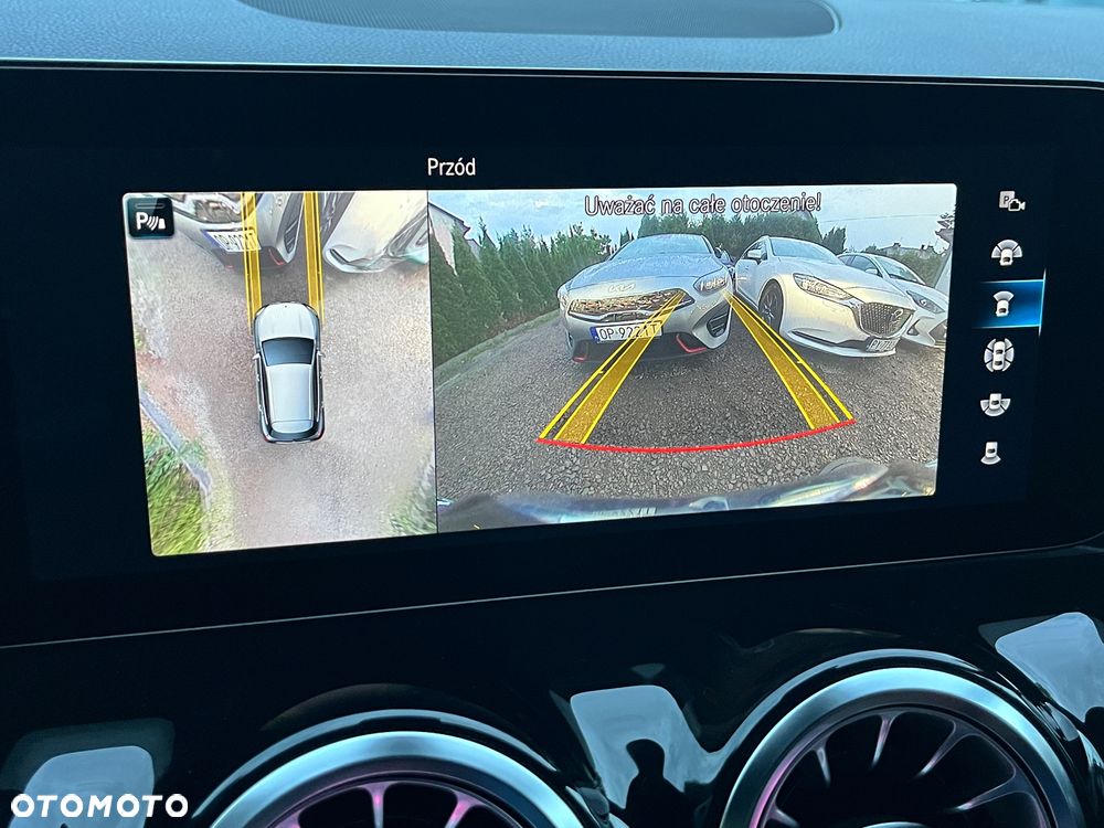Mercedes-Benz GLA 250 4-Matic AMG Line - 21