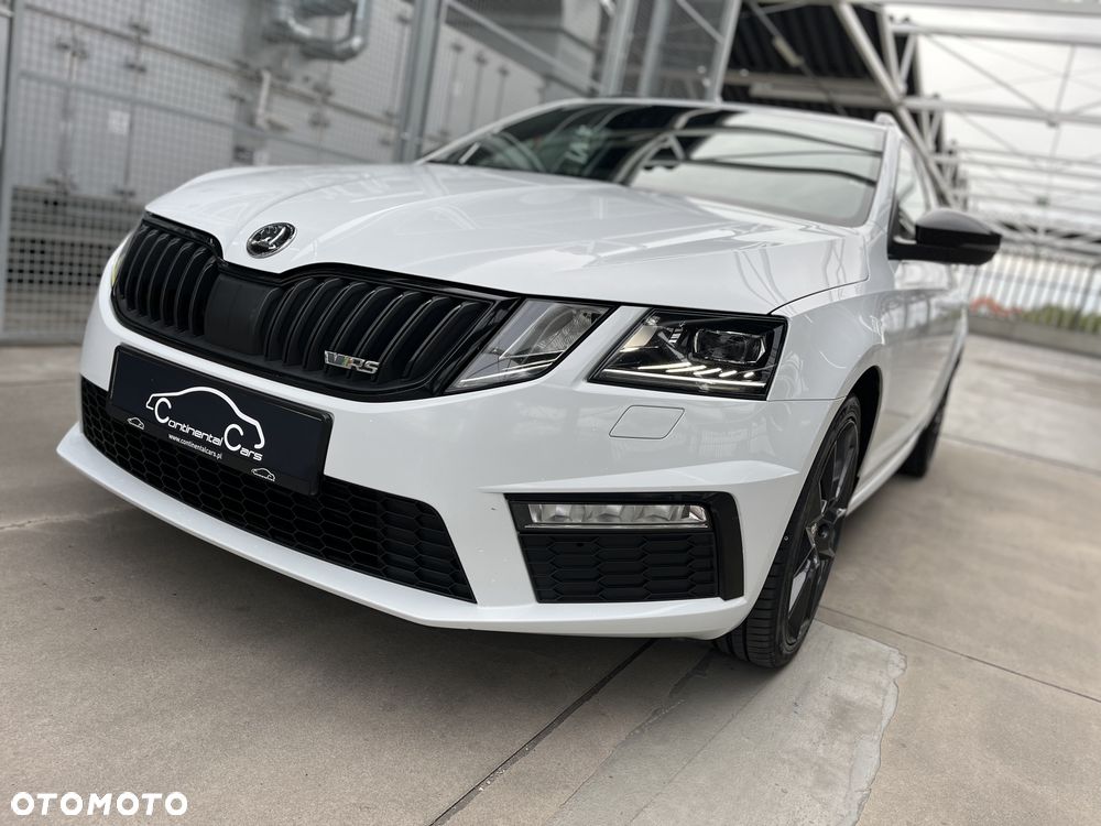 Skoda Octavia 2.0 TDI RS Challenge DSG - 10