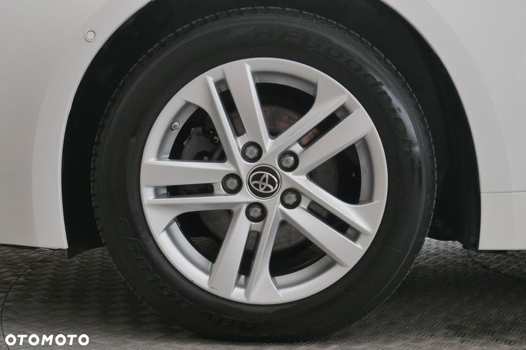 Toyota Corolla - 14