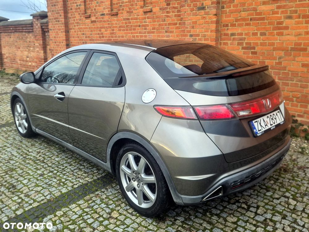 Honda Civic 1.8 Executive - 2