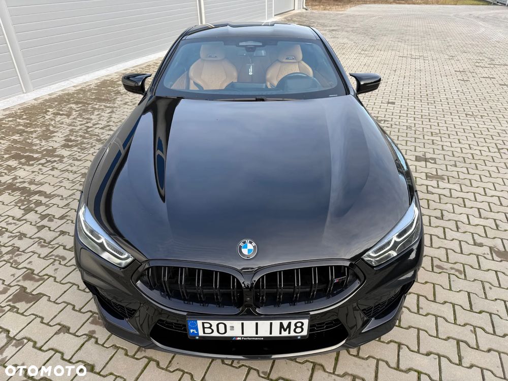 BMW M8 - 8