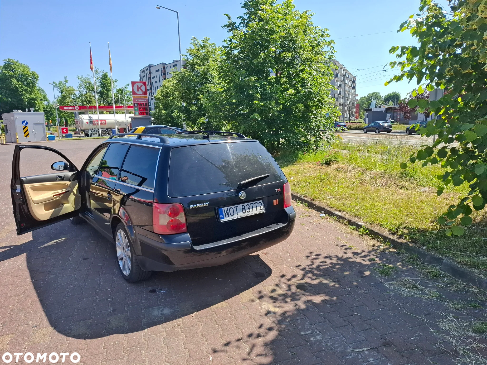 Volkswagen Passat 1.9 TDI Comfortline - 8