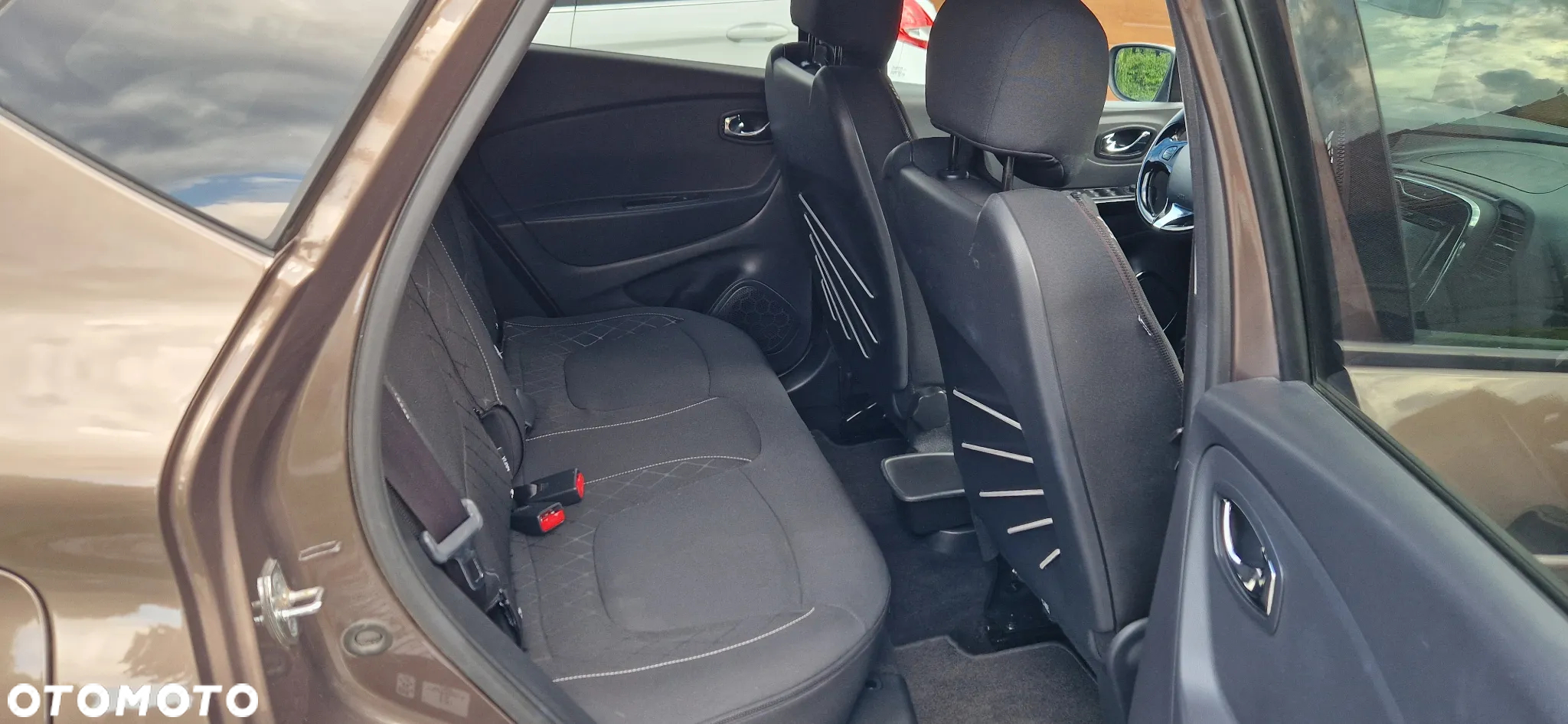 Renault Captur (ENERGY) TCe 90 INTENS - 23